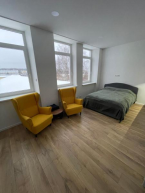Airport lux apartment 30 Self Check-In Free Parking